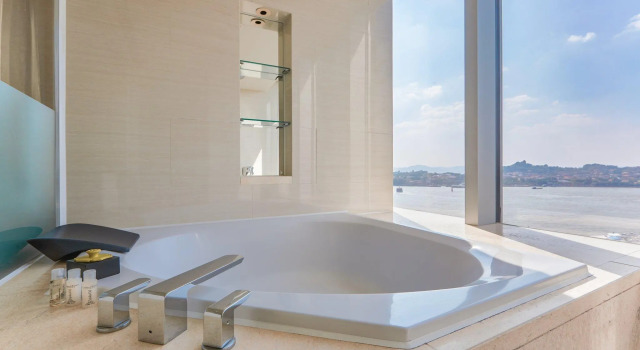 Номер Standard с видом на море Hotel Indigo Xiamen Harbour by IHG