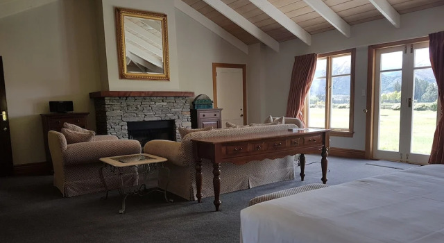 Полулюкс Grasmere High Country Bed & Breakfast Lodge