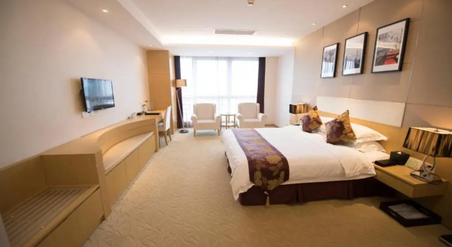 Номер Deluxe Suzhou Sun Plaza Hotel