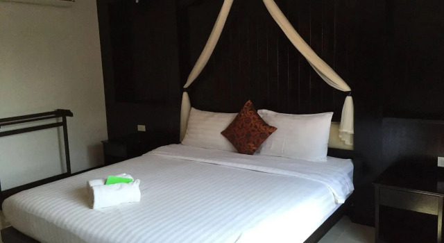 The Bird Cage Patong Guesthouse, Забронировать Гостевой дом Катху остров Пхукет