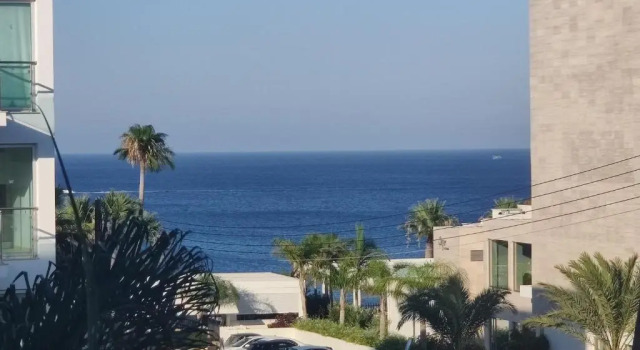 Апартаменты 1 bedroom Flat steps from Da Costa Bay, Protaras with wifi