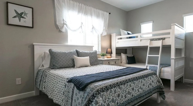 Mesa Palms Ferro 4 Bedroom Townhouse by RedAwning