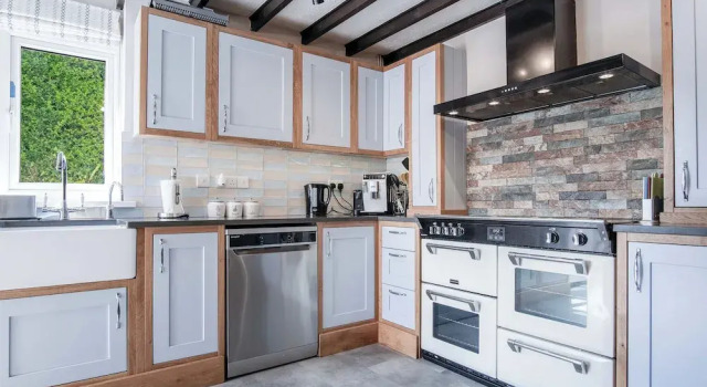 Коттедж Standard Bryn View – 5 Bedroom Holiday Home – Oxwich