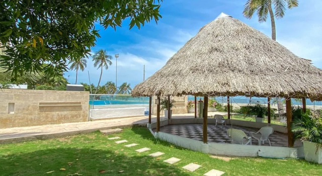Номер Deluxe с балконом Tamaca Beach Resort