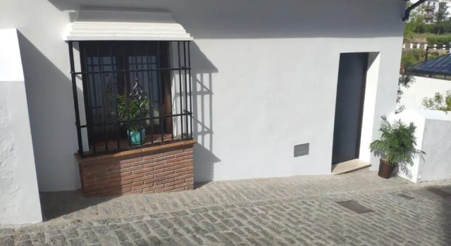 Апартаменты Apartamentos Cantarería, Rosa Mosqueta
