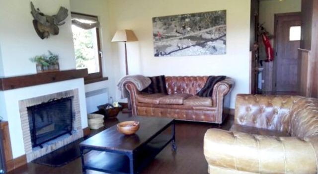House With 3 Bedrooms in Age, With Wonderful Mountain View, Pool Acces, Reserva ahora Hotel Hoteles en Age con piscina, Piscina