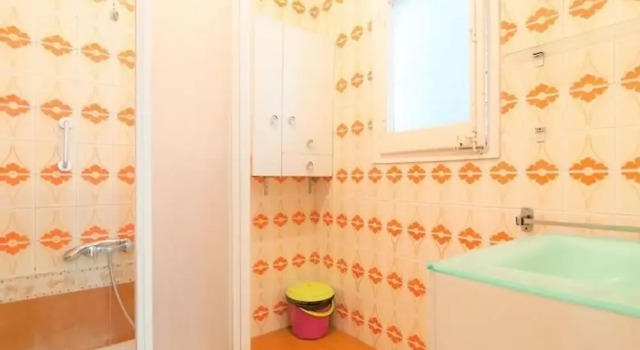 Room-private Room With 200m2 Sunny Terra