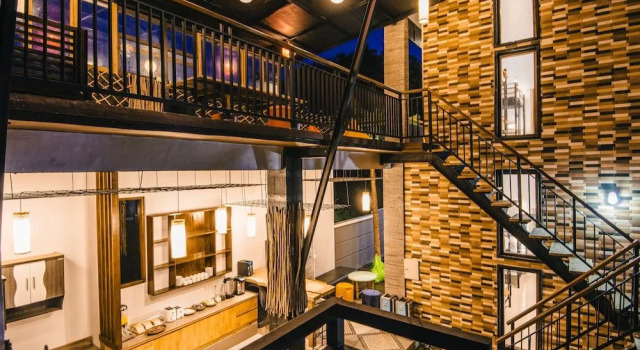 Island Style Retreat, Забронировать Отель Отели Лембонган с парковкой, рядом с Залив Машрум, Парковка