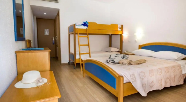 Четырёхместный номер Standard с видом на море Hotel Delphi Beach - All Inclusive