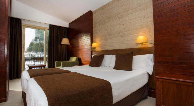 Двухместный номер Standard с видом на горы Hotel Piolets Soldeu Centre by Nexta