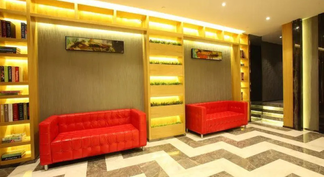 Milan Fashion Hotel Shenzhen North Station Branch, Rezerwuj Hotel Hotele w Shenzhen z parkingiem, Parking