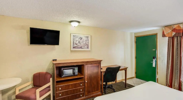 Люкс Knights Inn Ashland