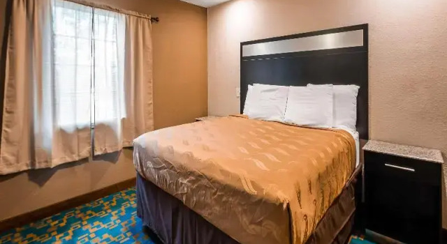 Семейный номер Standard SureStay Hotel by Best Western Brownsville