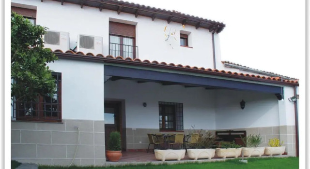 Casa Rural Tia Tomasa, Book Hotel Hotels in Extremadura with a Pool, Swimming Pool