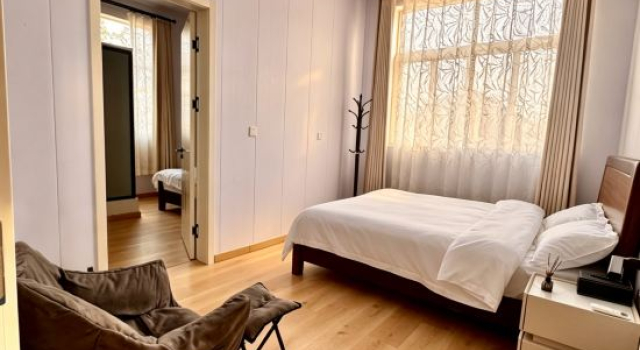 Люкс Comfort Qingdao Qijing Courtyard Homestay (Laoshan Scenic Area Yankou Seawater Bathing Beach)