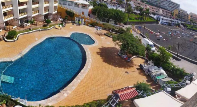 Apartamento Neptuno playa 06, Book Apartment Hotels in Tenerife with Parking, Parking