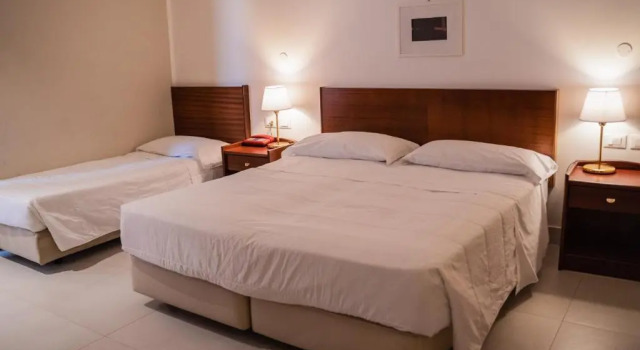 Трёхместный номер Standard Hotel Mediterraneo