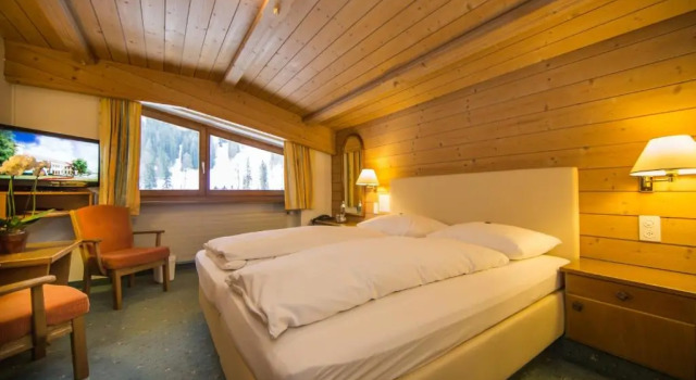 Двухместный номер Economy Hotel Cresta
