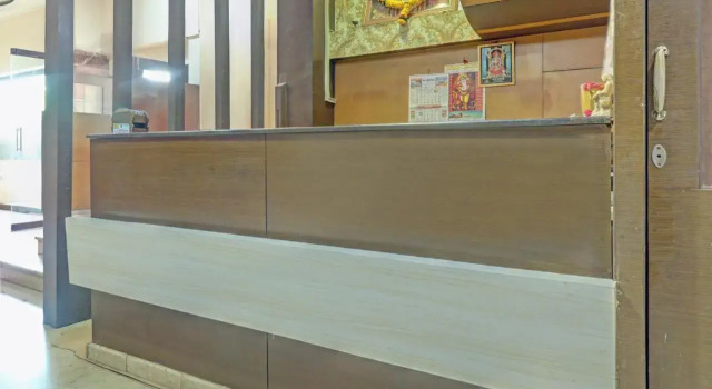 Hotel Sri Sai Grand Central by Oyo