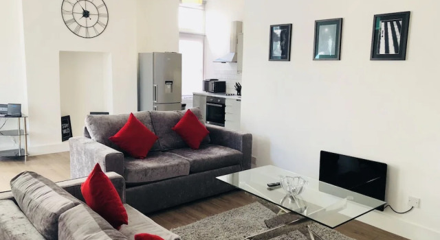 Spacious & Modern 2 Bed Apartment at Knightsbridge London