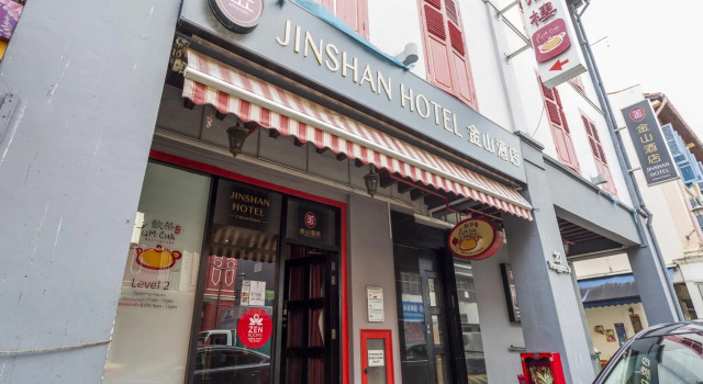Rest Chinatown Hotel