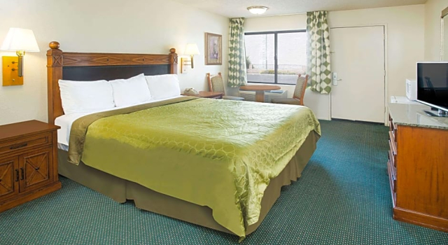 Номер Standard Travelodge by Wyndham Indio