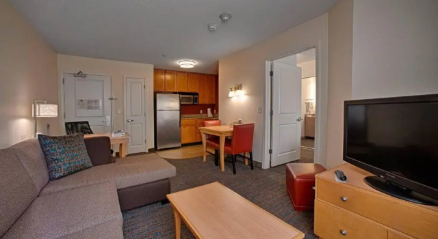 Люкс Residence Inn Neptune at Gateway Center