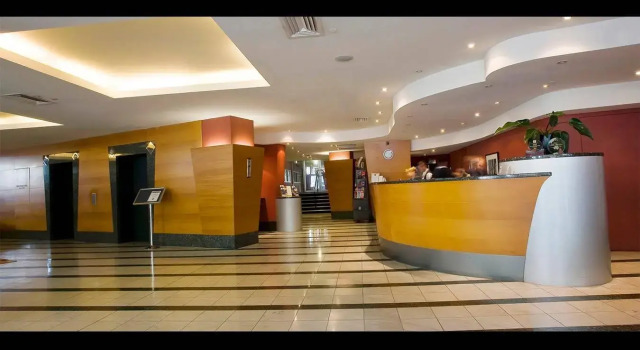 Clarion Suites Gateway, Boek Hotel Melbourne Melbourne