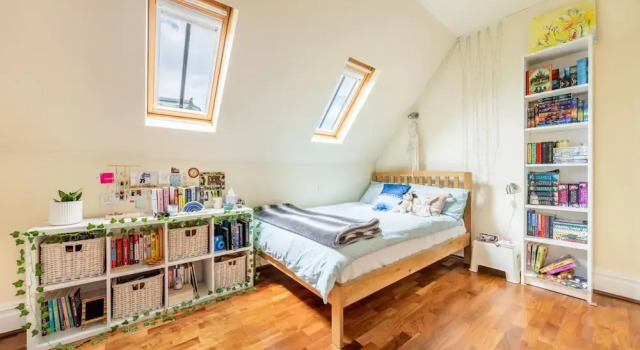 Stunning 3 Bedroom Apartment in Trendy Chalk Farm
