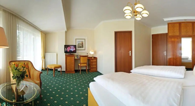 Hotel Sacher-Stoiber, Varaa Hotelli Hotellit Baijeri pysäköinnillä, Pysäköinti