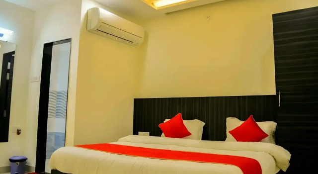 Номер Deluxe Hotel Crystal Inn