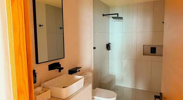 Camera doppia Deluxe con balcone e con vista sull'oceano Zima Stays