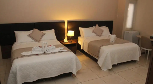 Двухместный номер Deluxe Murex Plaza Hotel & Suites