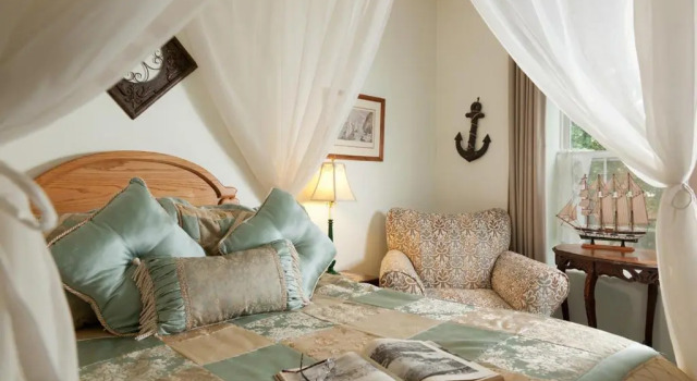 The Roosevelt Inn, Varaa Hotelli Coeur d'Alene Idaho