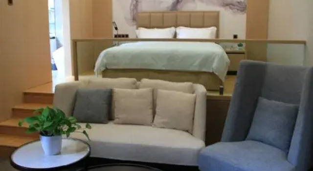 Люкс Lanzhou Shangxu Business Hotel (Lanzhou Customs Subway Station)