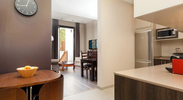 BATLLO 1 · Beautiful and fresh apartment next to P. de Gracia, Забронировать Апартаменты/квартира Грасиа Барселона, рядом с Jove Regina Theatre