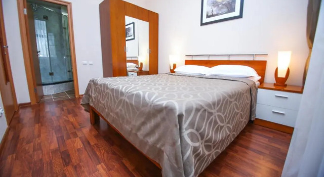 Ardager Residence