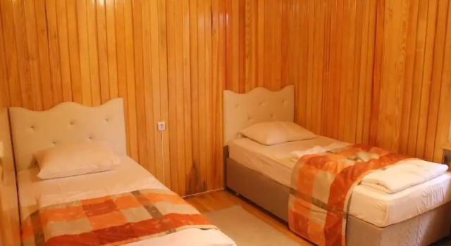 Sura Suites