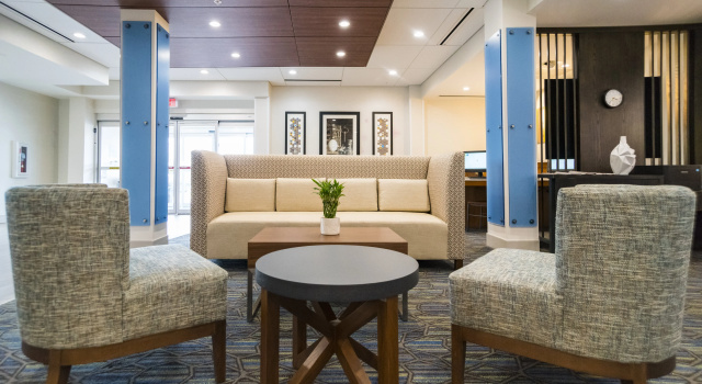 Holiday Inn Express & Suites Southaven Central - Memphis