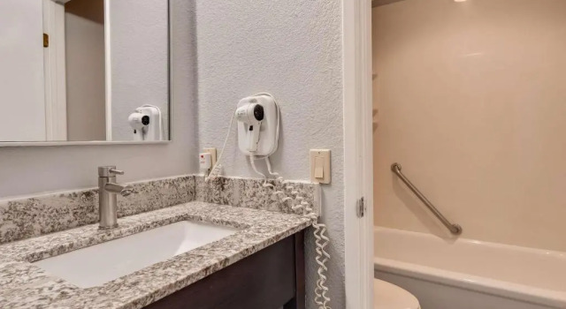 Номер Standard с видом на внутренний двор Richland Riverfront Hotel, an Ascend Collection Hotel