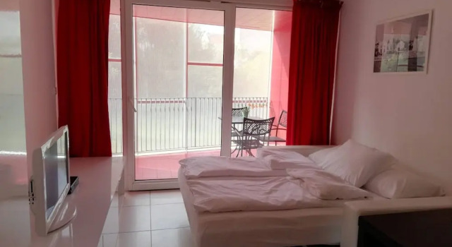No5 Studio With Garden View