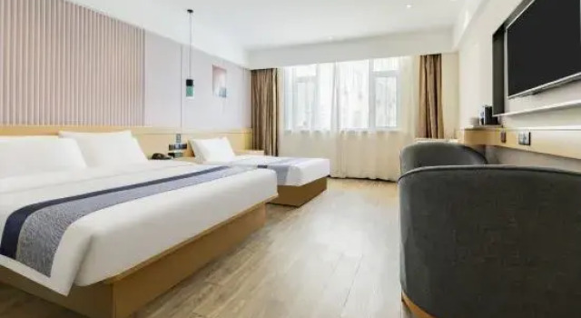 Люкс Aifeel Hotel (Changchun Big Market Jida Third Hospital)