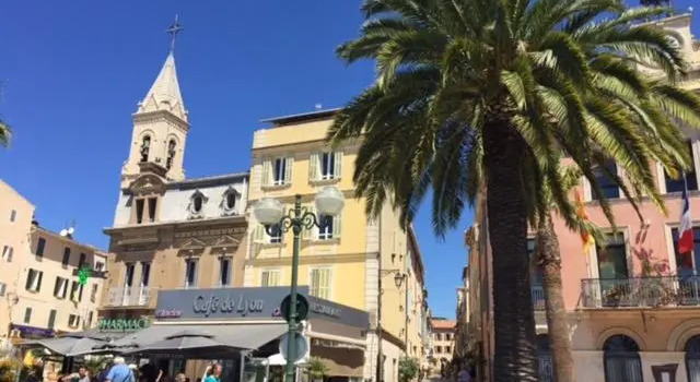 Sanary