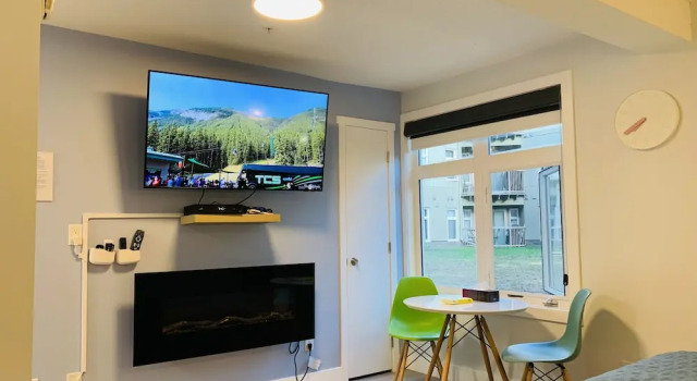 A Lovely Studio with Full Kitchen & AC, Buchen Sie Aparthotel Aparthotels in Canmore, Aparthotel