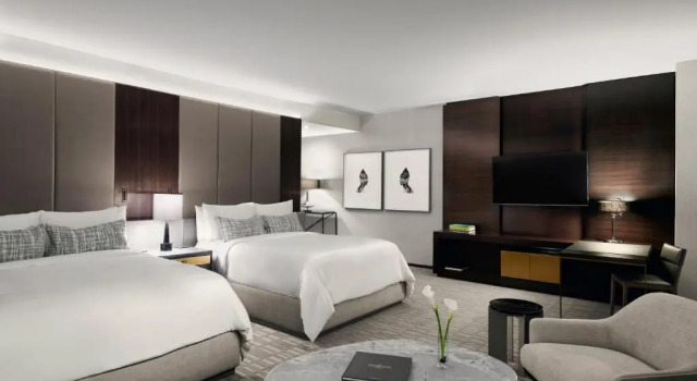 Четырёхместный номер Luxury The Hazelton Hotel