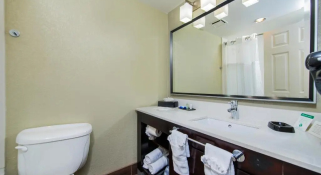 Номер Standard Best Western Plus Hollywood/Aventura