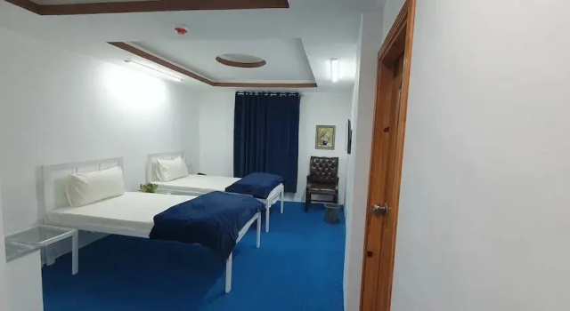 Snow Line Residence, Rezerwuj Hotel Hotele w Punjab Region z parkingiem, Parking