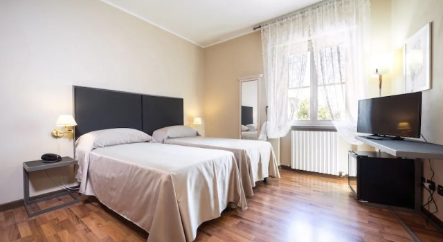 Двухместный номер Standard с балконом Hotel Bernardino