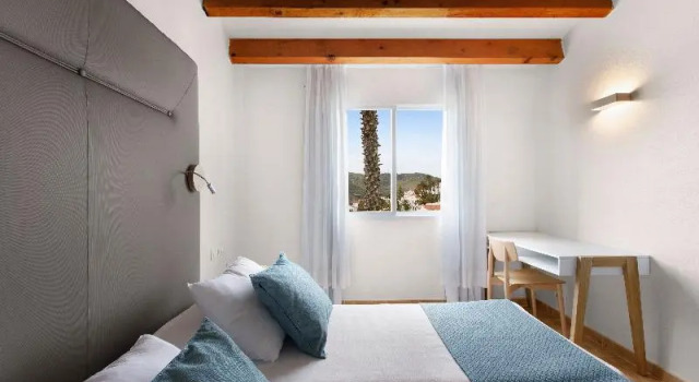 Appartamento con balcone e con vista mare TRH Tirant Playa