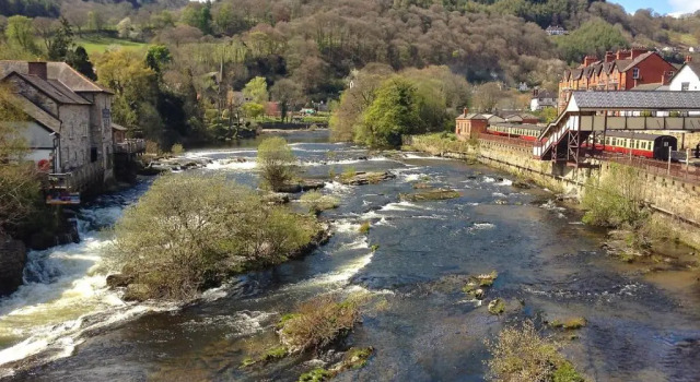 Коттедж 8 Opera Suites, Llangollen